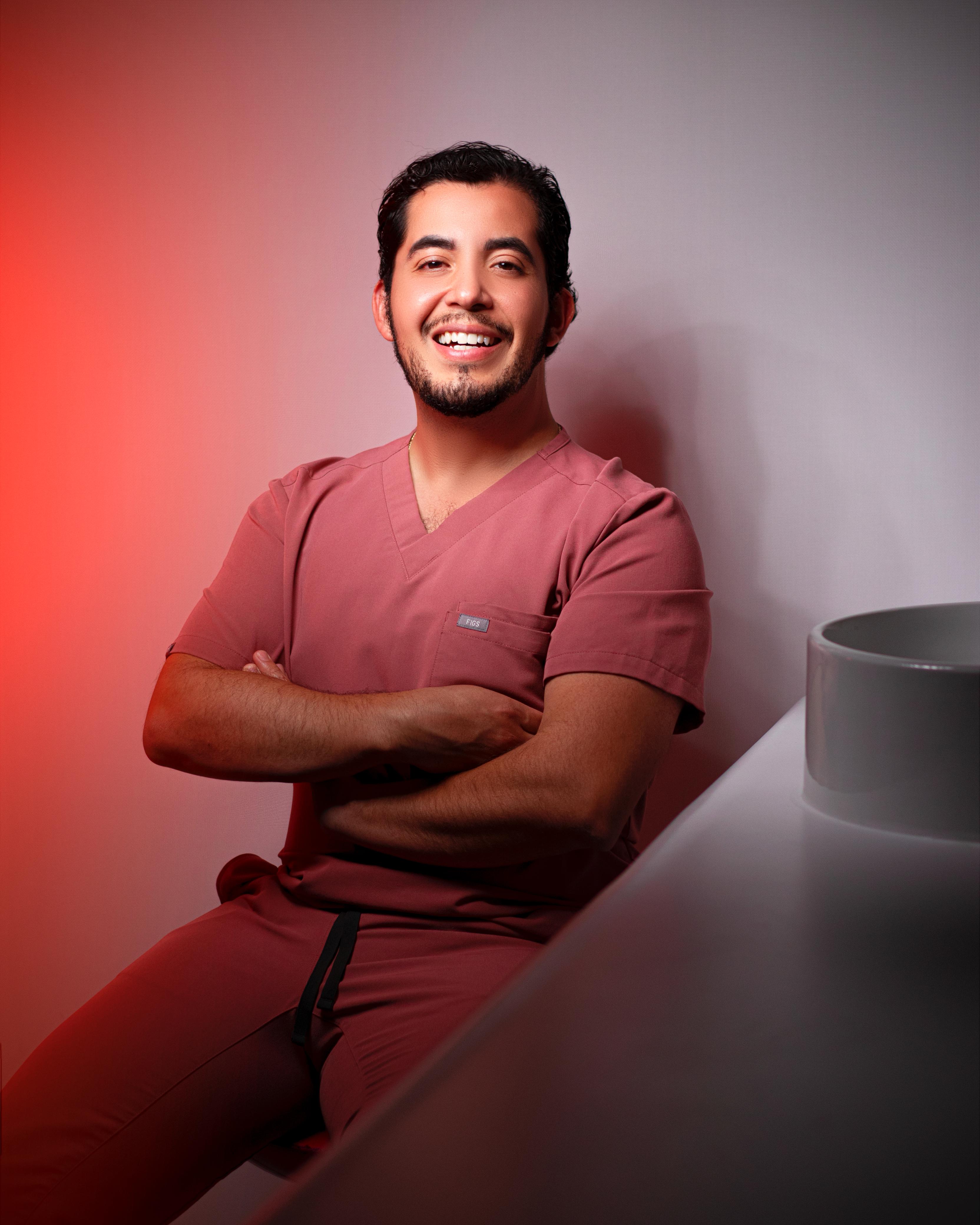 Dr. Héctor Sonrisas